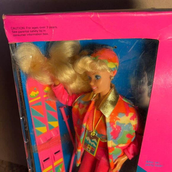 Mattel 1991 “Ski Fun” Barbie Doll *NEW* - Picture 8 of 9